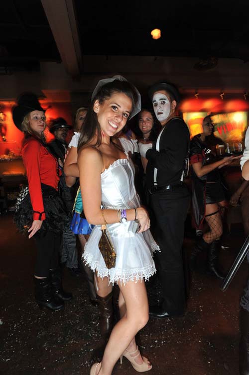 Halloween 2009 - Vampires + Vixens