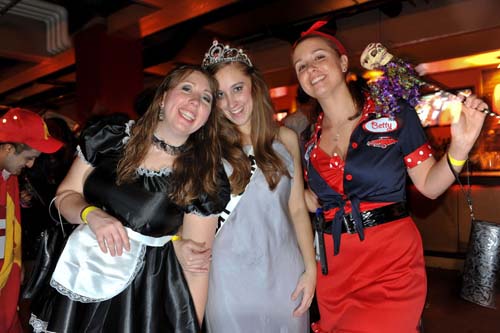 Halloween 2009 - Vampires + Vixens