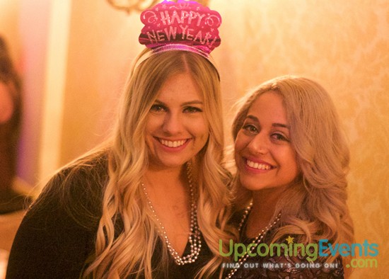 The Glitter City Gala - Philly's Hottest NYE Party! (Gallery 1)