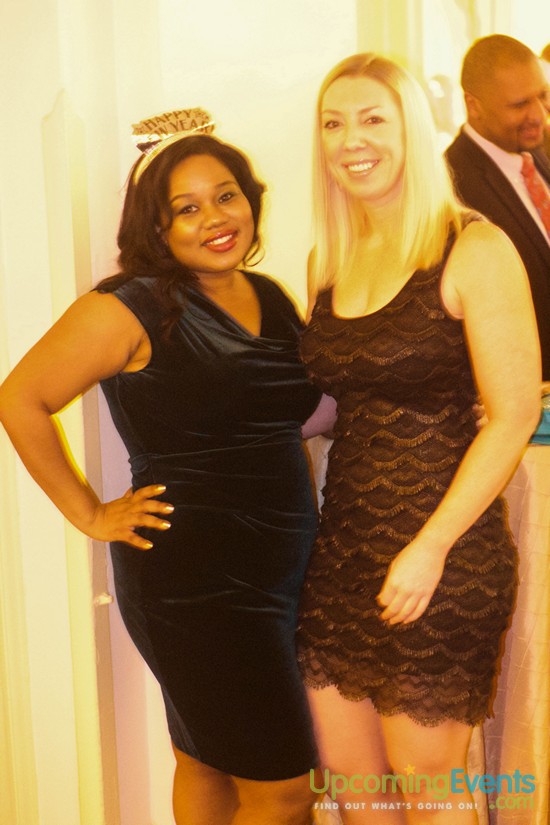 The Glitter City Gala - Philly's Hottest NYE Party! (Gallery 1)