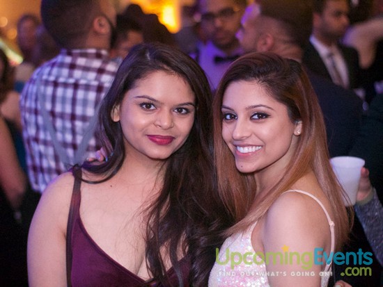 The Glitter City Gala - Philly's Hottest NYE Party! (Gallery 1)