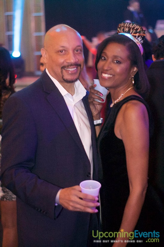 The Glitter City Gala - Philly's Hottest NYE Party! (Gallery 1)