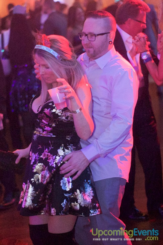 The Glitter City Gala - Philly's Hottest NYE Party! (Gallery 1)