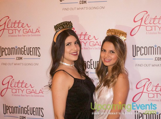The Glitter City Gala - Philly's Hottest NYE Party! (Gallery 1)
