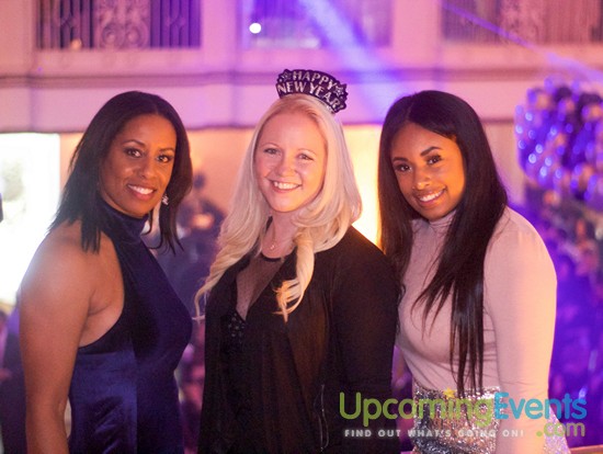 The Glitter City Gala - Philly's Hottest NYE Party! (Gallery 1)
