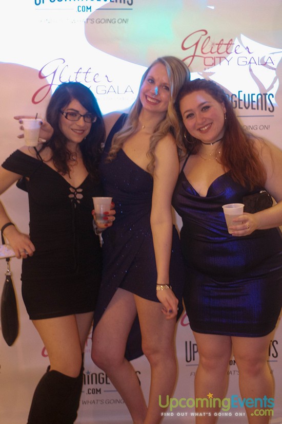 The Glitter City Gala - Philly's Hottest NYE Party! (Gallery 1)