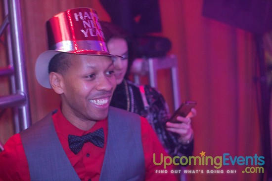 The Glitter City Gala - Philly's Hottest NYE Party! (Gallery 1)