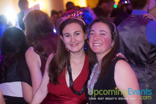 The Glitter City Gala - Philly's Hottest NYE Party! (Gallery 1)