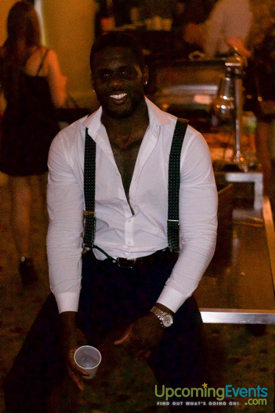 The Glitter City Gala - Philly's Hottest NYE Party! (Gallery 1)