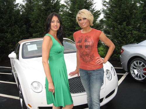 Cafe Madison's Happy Hour Car & Fashion Show