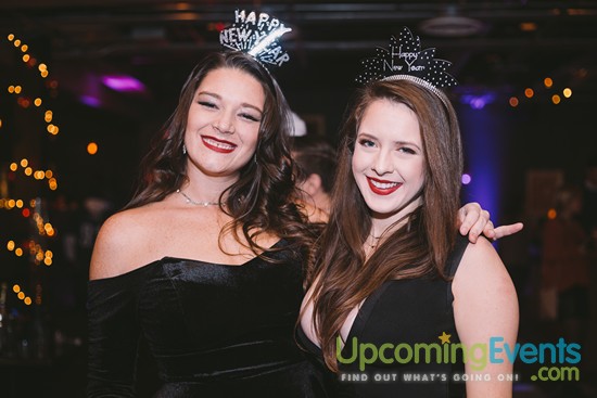 NYE 2018 at Lucky Strike Lanes