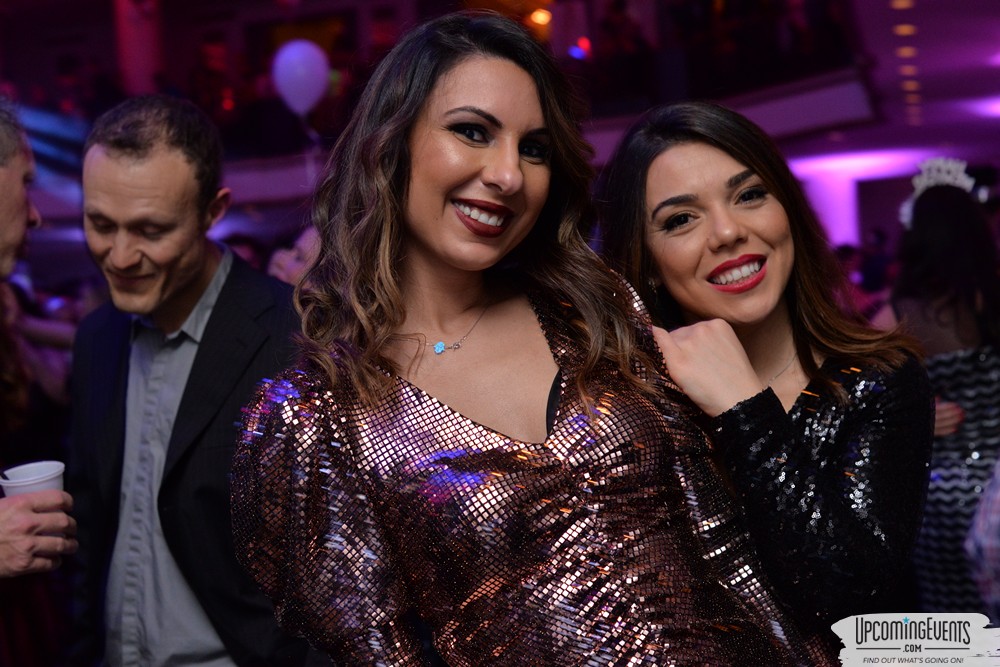 Glitter City Gala NYE Party at The Bellveue Hotel