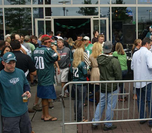 McFadden's EAGLES Home Game - Week 1