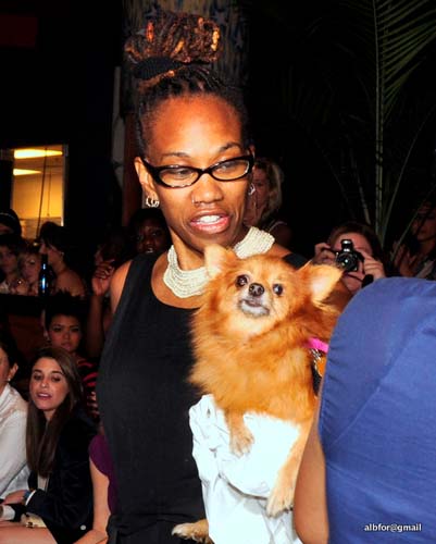 Fashion in Public (Gallery 2)