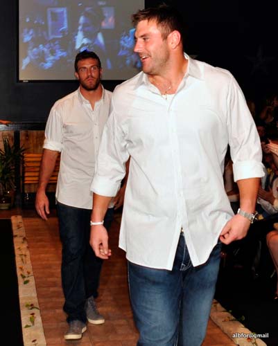 Fashion in Public (Gallery 2)