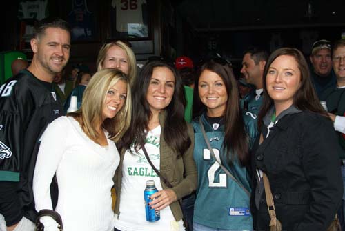 McFadden's EAGLES Home Game - Week 4