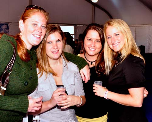 Sippin By The River 2010 (Gallery 1)