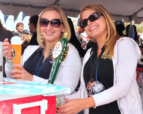 Sippin By The River 2010 (Gallery 1)