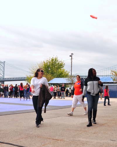 Sippin By The River 2010 (Gallery 1)