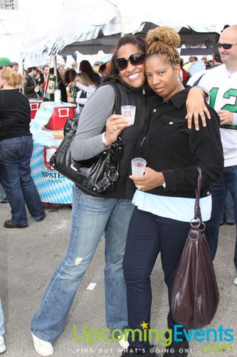 Sippin By The River 2010 (Gallery 4)