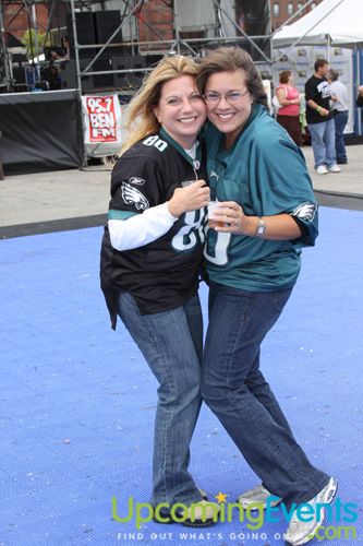 Sippin By The River 2010 (Gallery 4)