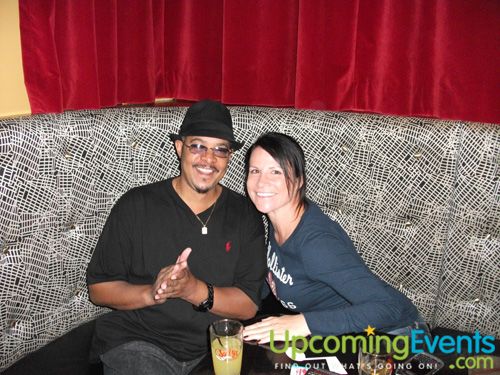 Dueling Piano Happy Hour