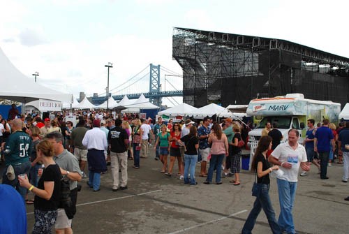 Sippin By The River 2008 (Gallery 1)