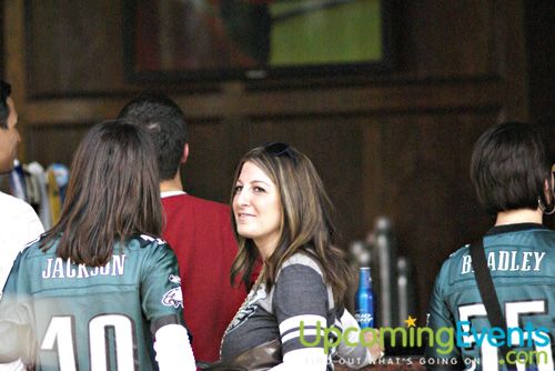 McFadden's EAGLES Home Game Week 6