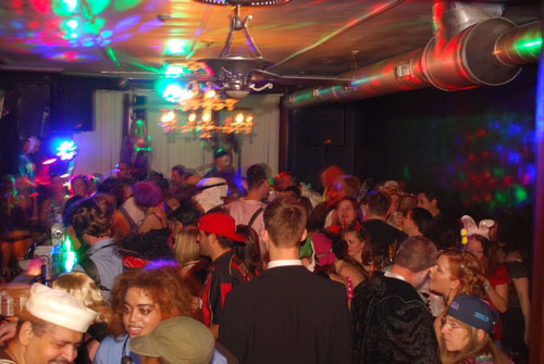 4th Annual Vampires + Vixens Halloween Party