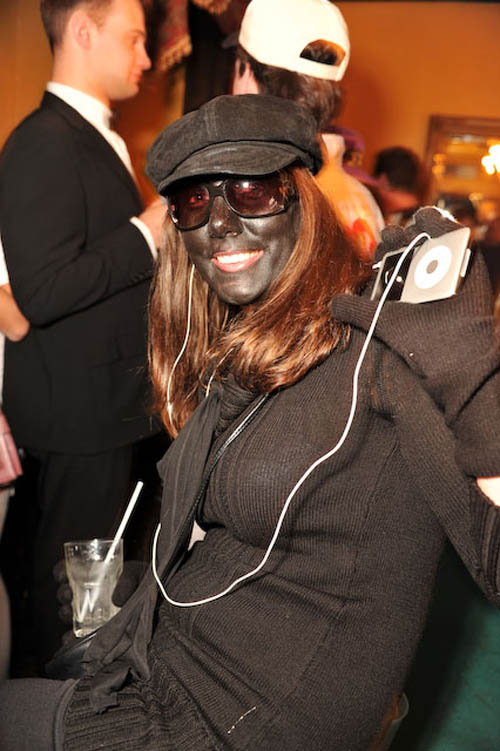 4th Annual Vampires + Vixens Halloween Party