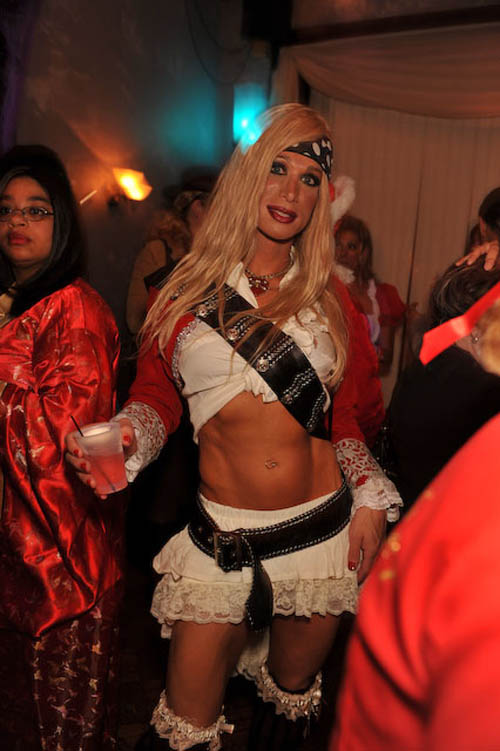 4th Annual Vampires + Vixens Halloween Party