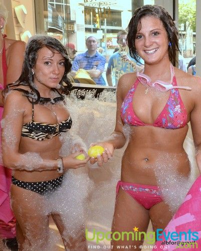 World's Largest Bubble Bath