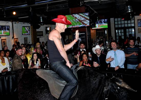 Haunted Hoedown @ Johnny Utah's