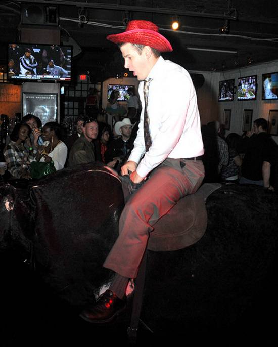 Haunted Hoedown @ Johnny Utah's