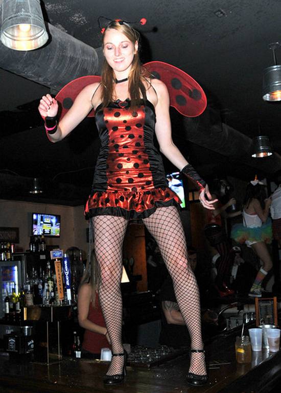 Haunted Hoedown @ Johnny Utah's