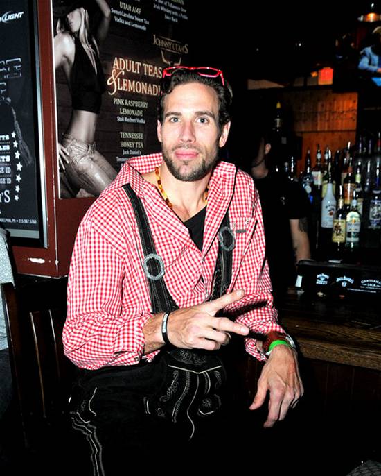 Haunted Hoedown @ Johnny Utah's