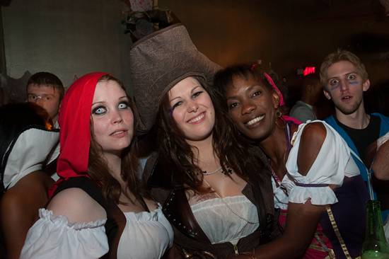 Vampires + Vixens 2013