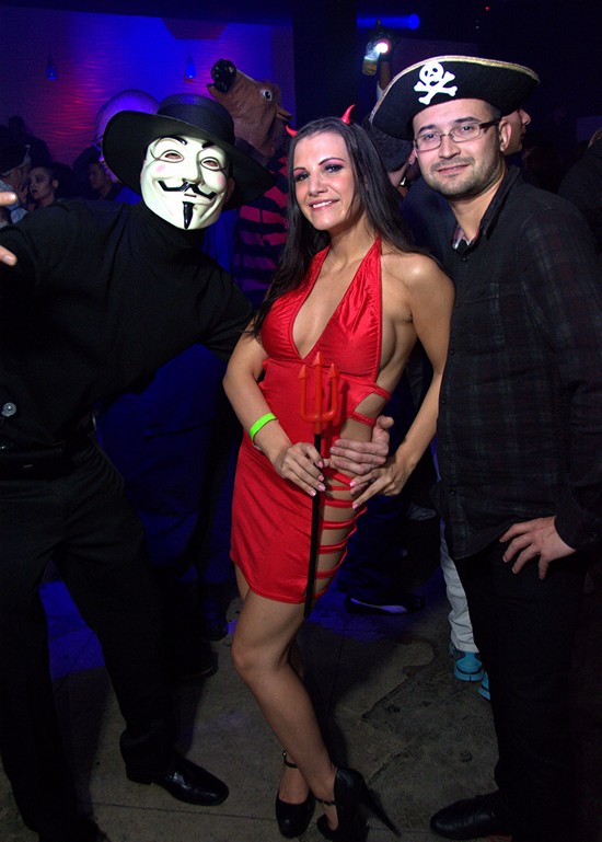 Vampires + Vixens @ Lit Ultrabar