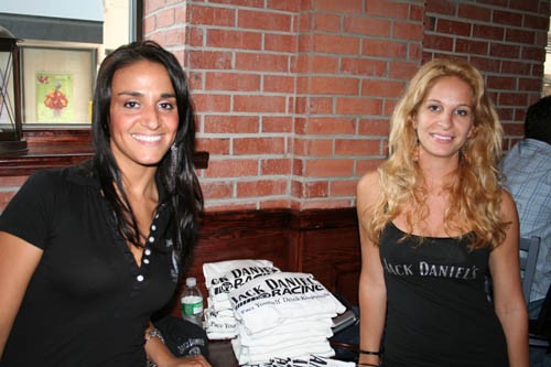 Center City District Sips - Young Professionals Showcase - Finn McCools