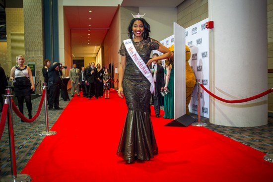 Black Tie Tailgate 2015 - Red Carpet