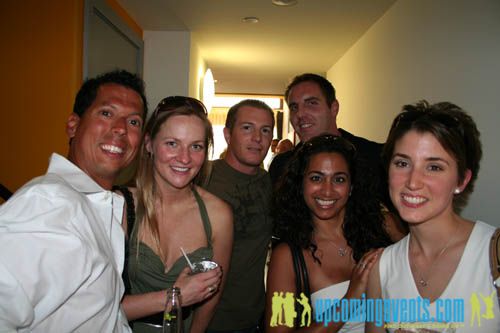 Rooftop Hop at Hancock Square