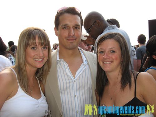 Rooftop Hop at Hancock Square