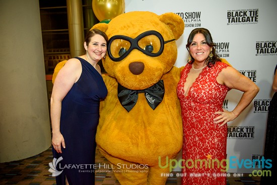 Black Tie Tailgate 2016 - Red Carpet Photos