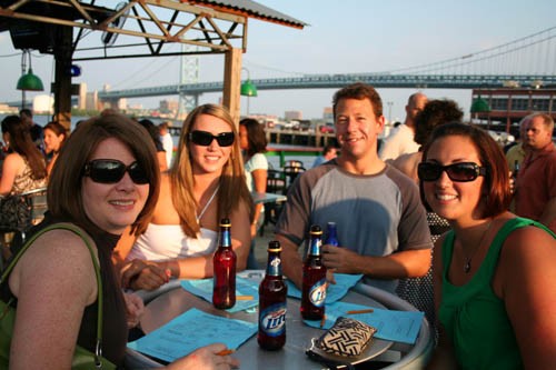 Cavanaugh's River Deck Singles Event