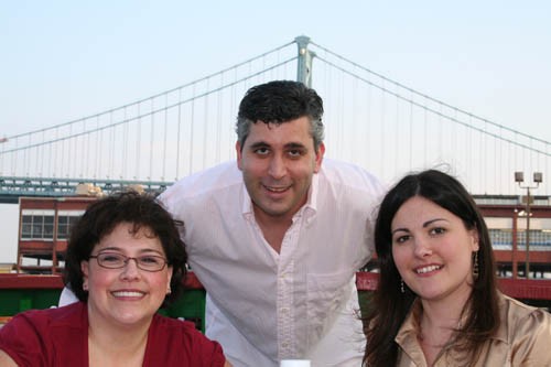 Cavanaugh's River Deck Singles Event