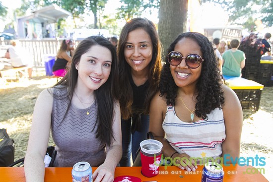 Philadelphia Beer Garden - The Oval