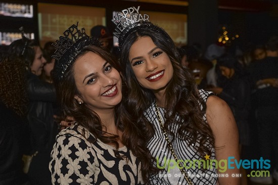 RESOLUTION: NYE @ Lucky Strike