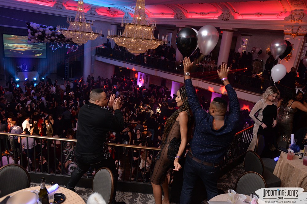 Glitter City Gala NYE Party at The Bellveue Hotel