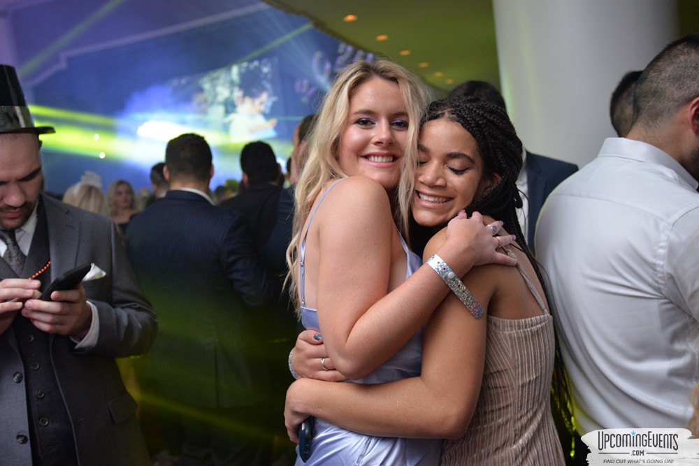 Glitter City Gala NYE Party at The Bellveue Hotel