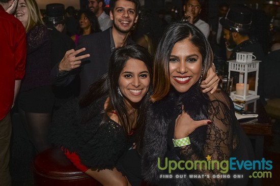 RESOLUTION: NYE @ Lucky Strike